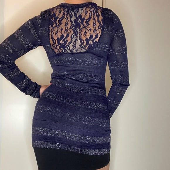 Sparkly/lace tunic style top - Picture 4 of 8